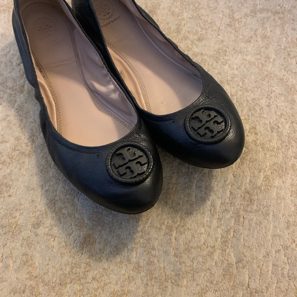 Tory Burch Allie Ballet Flats Black Leather - Picture 2 of 6